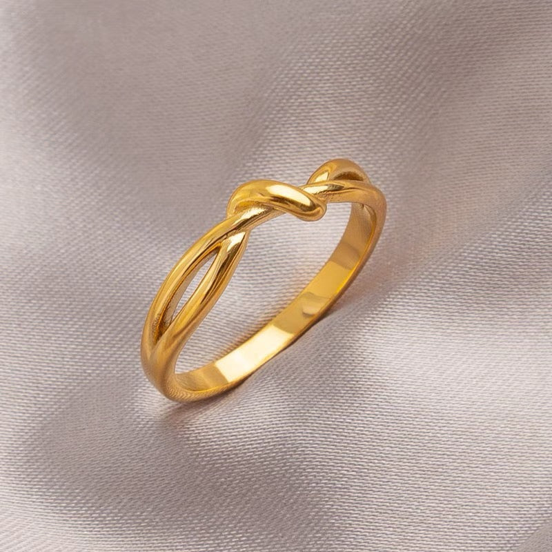 Love Knot Ring