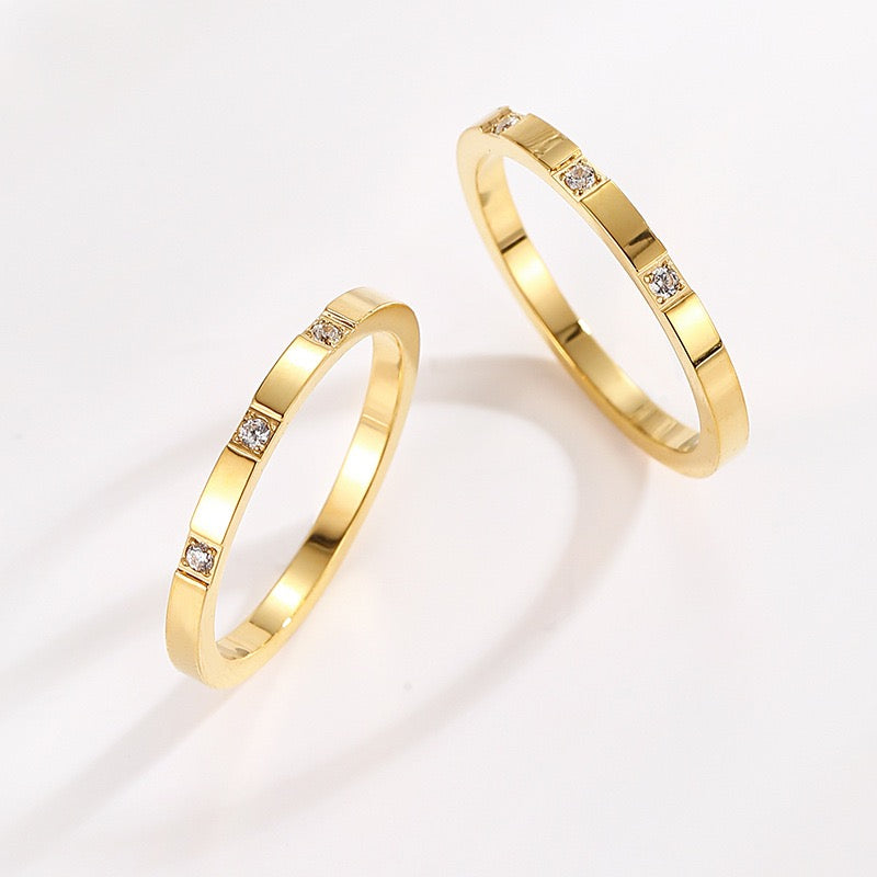 Floral Engraved Ring – Stainless Steel