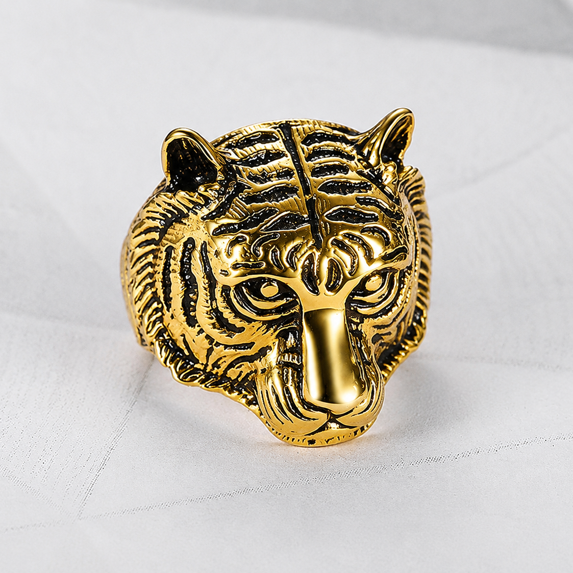 Stainless Steel Tiger Head Ring - Gold