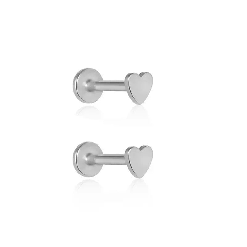 F136 Titanium Heart Flat Back Stud